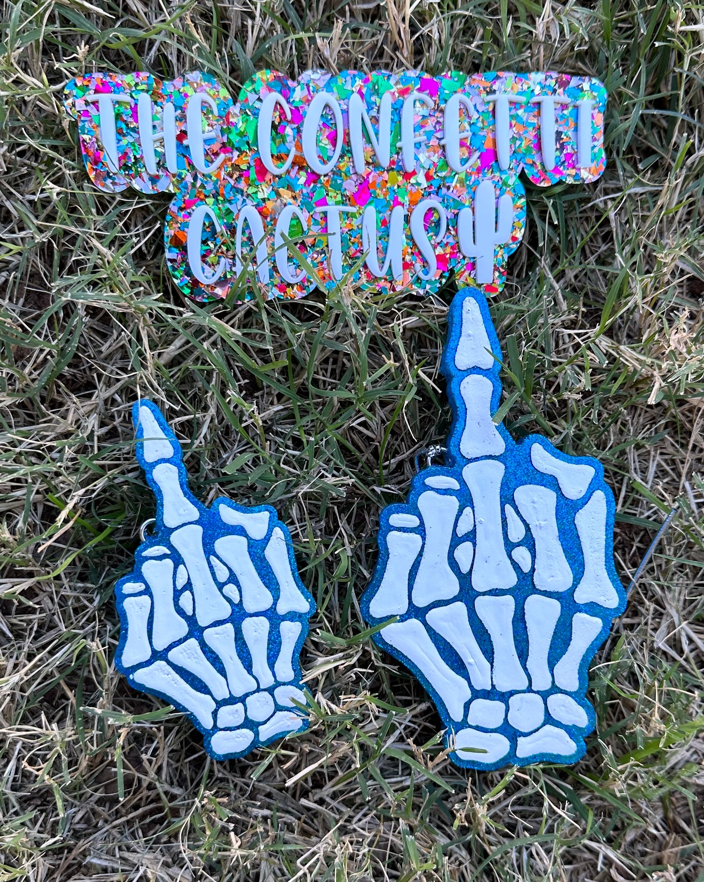 Middle Finger Skeleton Set (1 Vent Clip)